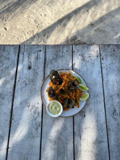 Cartagena: Isla Tierra Bomba Beach Club:Day Pass With Lunch - Good To Know