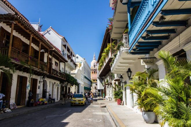 Cartagena: Old City Guided Walking Tour - Tour Highlights
