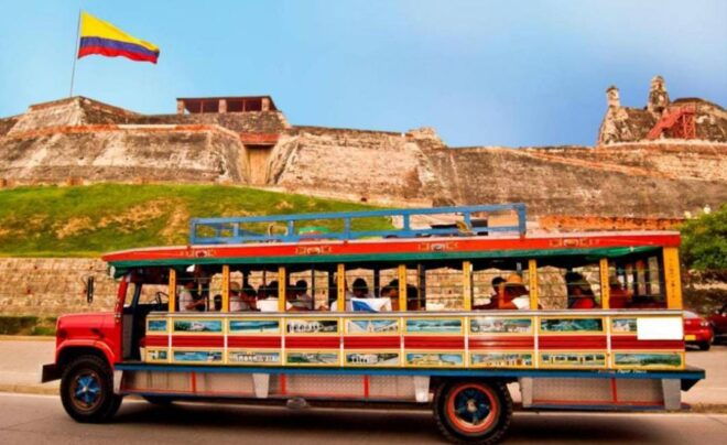 Cartagena: Panoramic City Tour, Monuments, Walls, Castle - Walking Tour of Old Town