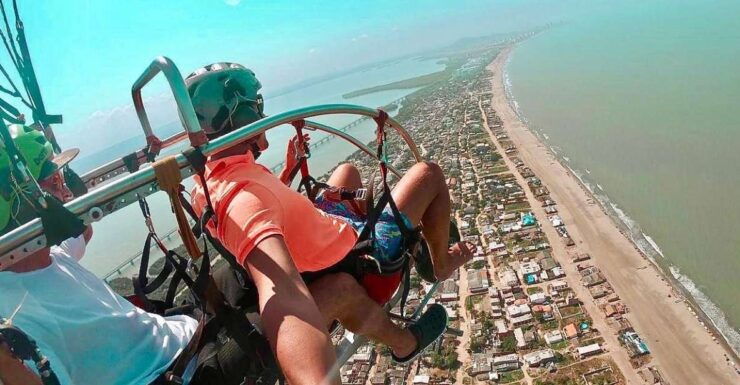 Cartagena: Paratriking Flight From the Beach - Good To Know