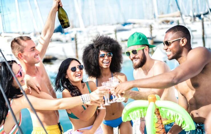 Cartagena: Party Boat to Cholon Beach With 2 Drinks & Lunch - Activity Details