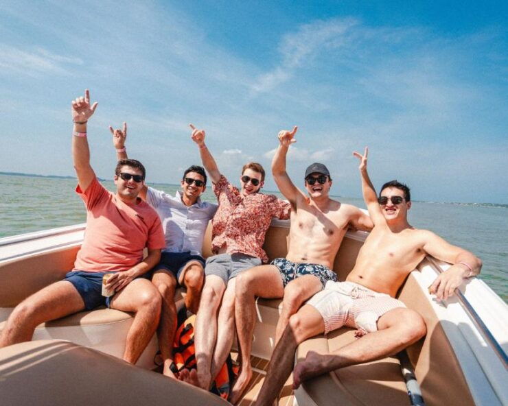 Cartagena: Party Boat to Cholon Island With Open Bar & Lunch - Experience Aboard the Party Boat