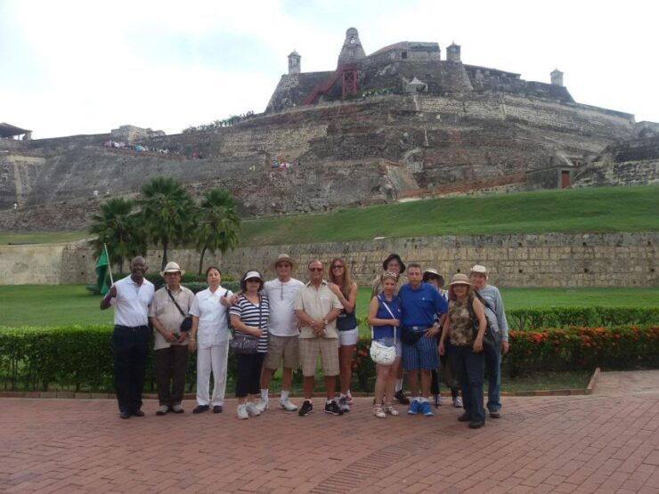 Cartagena: Private City Tour in an Air-Conditioned Vehicle - Good To Know