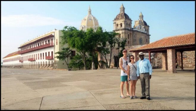 Cartagena: Private City Tour in an Air-Conditioned Vehicle - Logistics