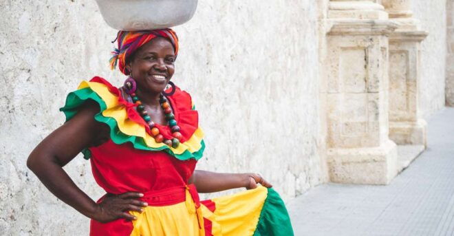 Cartagena: Private Food Tour in Walled City and Getsemani - Guide and Experience
