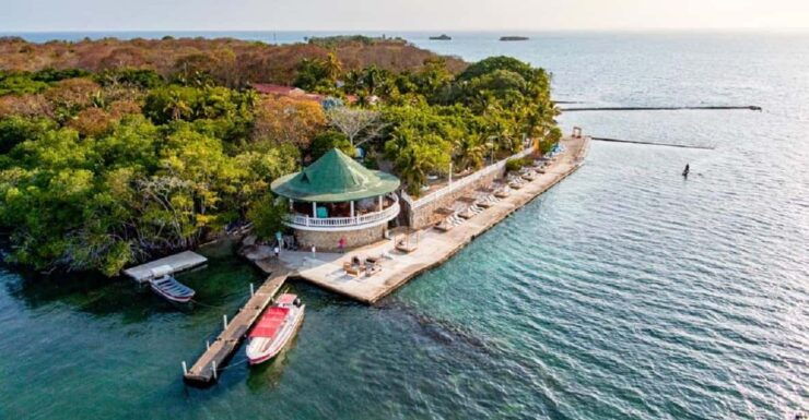 Cartagena: Private Island Tour of the Rosario Islands - Itinerary and Activities