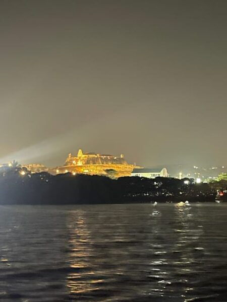 Cartagena: Private Sunset and Night Boat Tour - Meeting Point