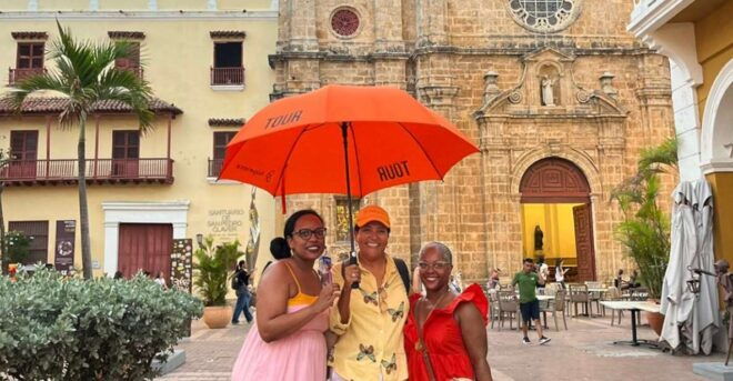 Cartagena: Private Walking Tour Historic Center & Getsemaní - Museum Visits