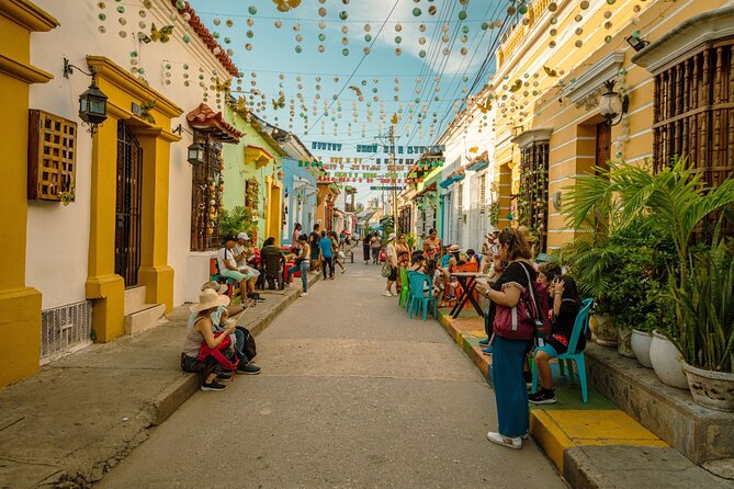 Cartagena Streets and Appointments Tour - Good To Know