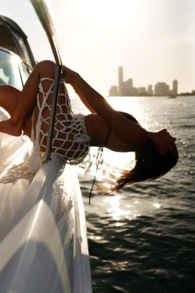 Cartagena: Sunset Bay Tour Up To 10 People - Checking Availability