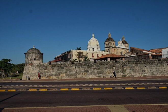 Cartagena: Walled City and Getsemani Shared Walking Tour - Itinerary Highlights and Starting Location