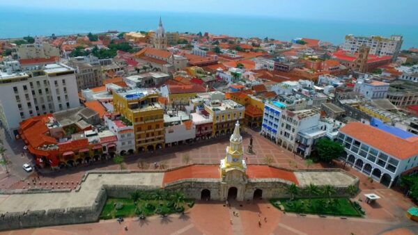 Cartagena: Walled City and Getsemani Shared Walking Tour - Pricing and Tour Inclusions