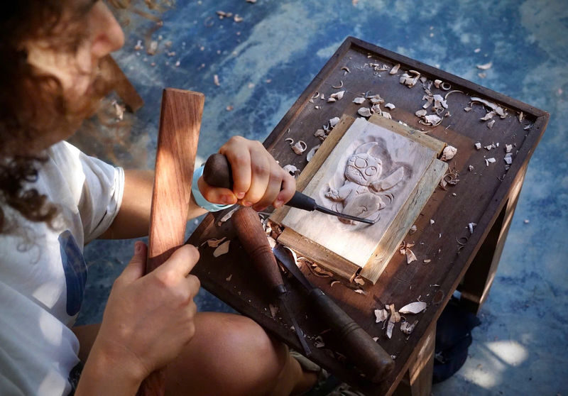 Carve Your Art: Hand-on Wood Carving Workshop with Hoi An Masters - Patient instruction, with sharp tools in hand