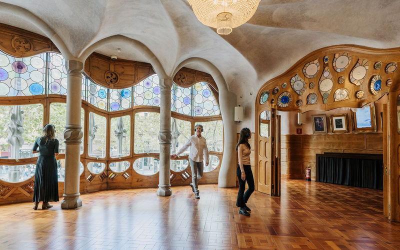 Casa Batllo Night Visit & Optional Rooftop Concert - Why Casa Batlló rewards a night visit