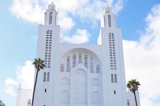 Casablanca and Rabat Day Trip Including Lunch in Typical Moroccan Restaurant. - Booking Details