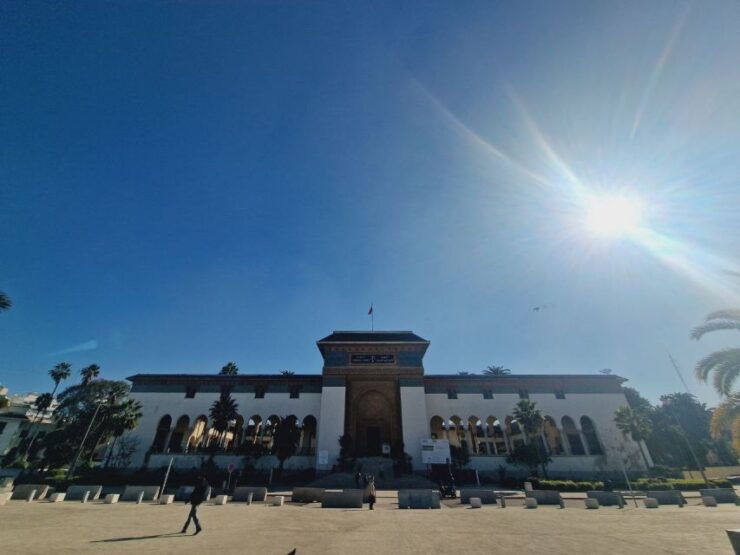 Casablanca Layover Tour With Roundtrip Airport Transfer - Itinerary Highlights and Sightseeing