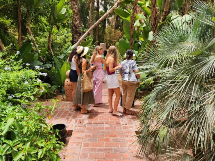 Casablanca: Marrakech Day Trip With Lunch and Camel Ride - Activity Duration and Cancellation Policy