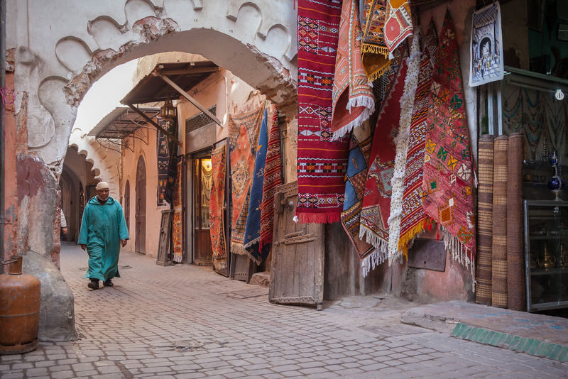 Casablanca: Marrakesh Full-Day Private Tour - Meeting Marrakech in the medina