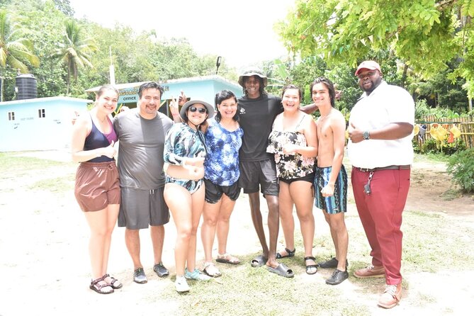 Cascade Blue Hole Tropical Waterfall & Horseback Riding - Transportation Details