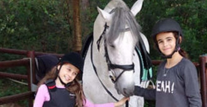Cascais: Pony Club at Riding Club - Pony Care Activities