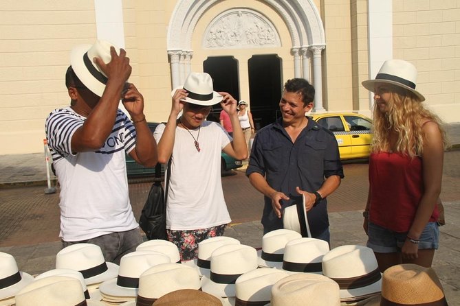Casco Viejo Private Walking Tour - Meeting and Pickup Details