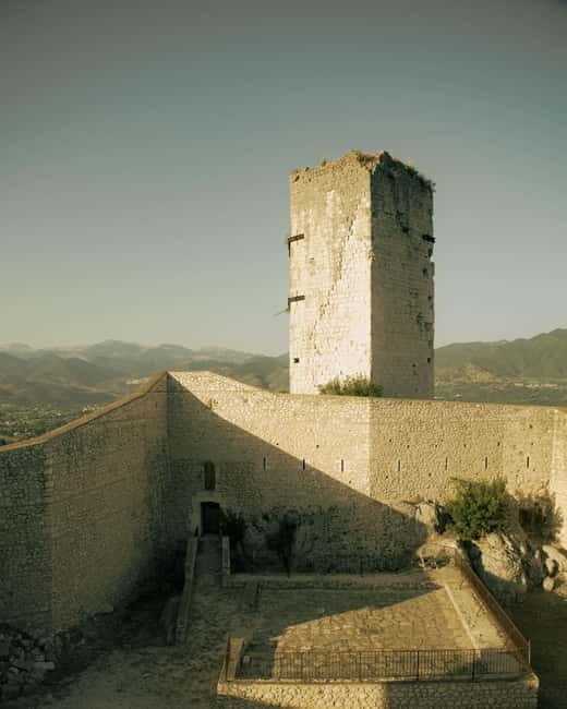 Cassino: Rocca Janula Guided Tour - Discovering Montecassino’s Guardian: The Rocca Janula