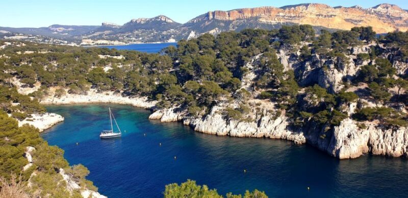Cassis: 3 Calanques Half-Day Hiking Tour with Swimming - FAQ
