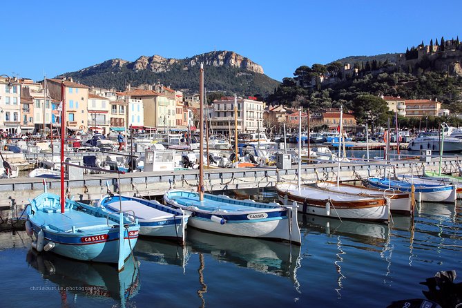 Cassis Ancient Fishing Port, Calanques & Spectacular Cap Canaille Private Tour - Optional Calanques Boat Ride