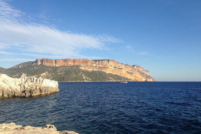 Cassis and Port Miou 5 Hours Tour From Aix-En-Provence - The Sum Up
