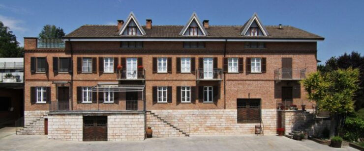 Castagnole Delle Lanze: Wine Guided Walking Tour - Experience Highlights