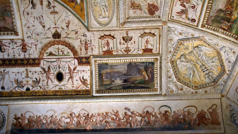 Castel Sant Angelo ticket with audio guide in Rome - The angel statues and the rooftop view