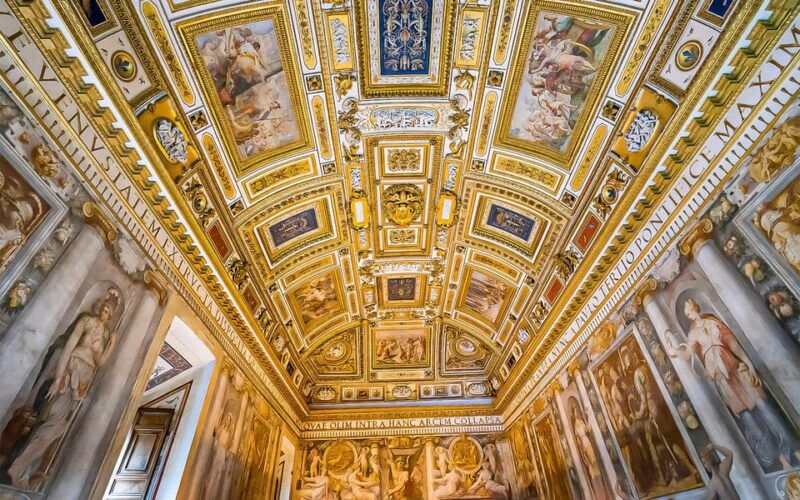 Castel SantAngelo, Ara Pacis & Hop-on Hop-off Boat - Hop-On Hop-Off Boat Experience