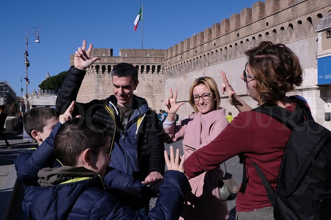 Castel SantAngelo Pantheon & Piazza Navona Tour for Kids and Families in Rome - Tour Highlights