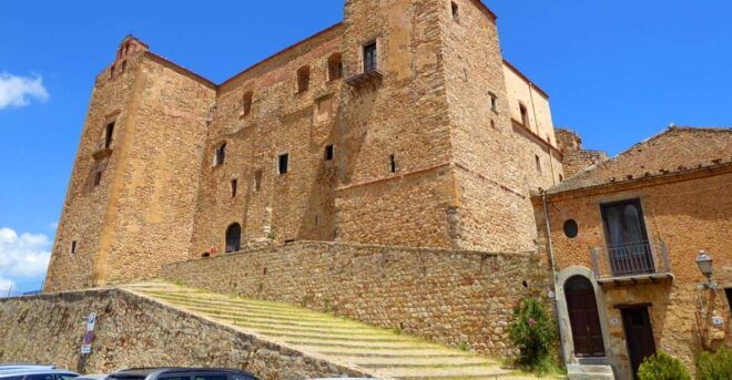 Castelbuono: Medieval Walking Tour & Local Dessert - Booking Information