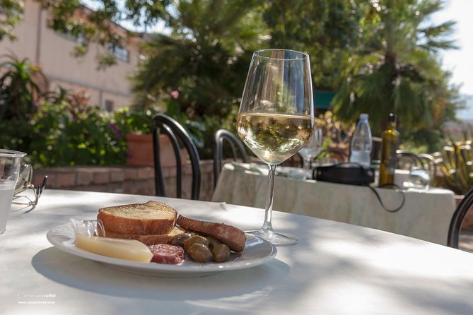 Castelbuono Tour and Wine Tasting in a Medieval Abbey - Important Details