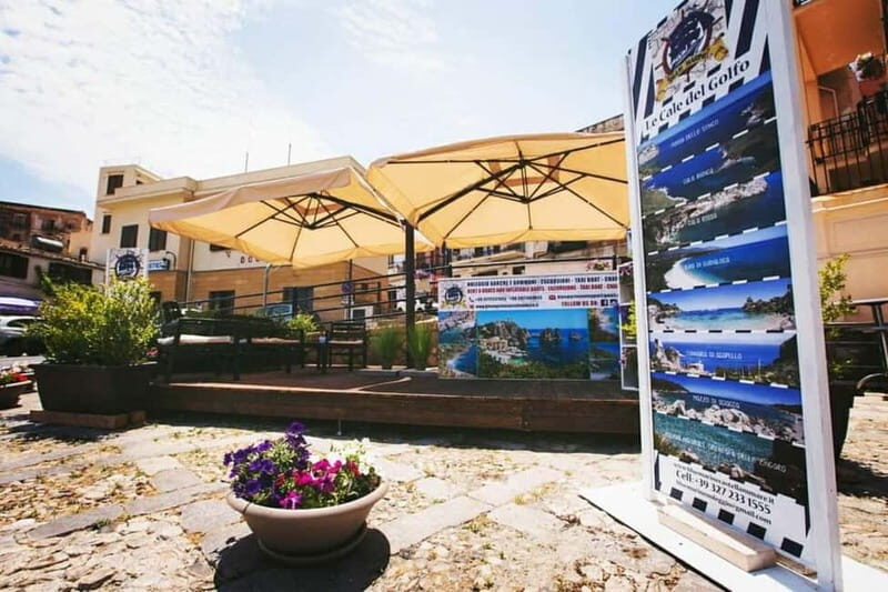 Castellammare del Golfo: Boat tour of the Zingaro Nature Reserve and Scopello - Visiting the Iconic Faraglioni di Scopello