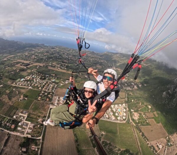 Castellammare Del Golfo: Paragliding Flight and GoPro Video - Frequently Asked Questions