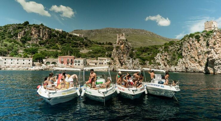 Castellammare Del Golfo: Private Boat Rental - Boat Description
