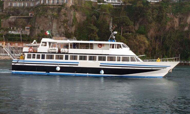 Castellammare or Sorrento: Positano and Amalfi Mini Cruise - Experience Highlights