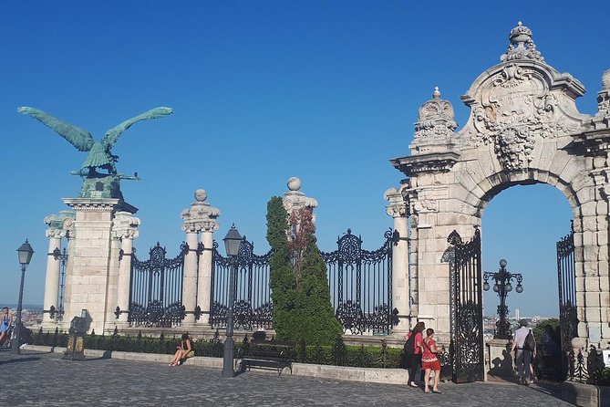 Castle District Walk With Legends - Customer Reviews