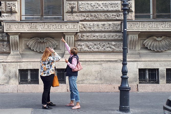 Castle District Walk With Legends - Frequently Asked Questions