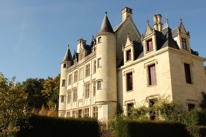 Castle Epicurean Experience With Wine & Local Specialties - Castle History and Tour