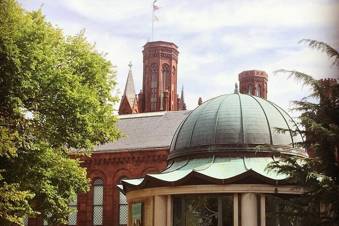 Castle to Capitol: Museums of the National Mall Architecture Tour - Common Questions