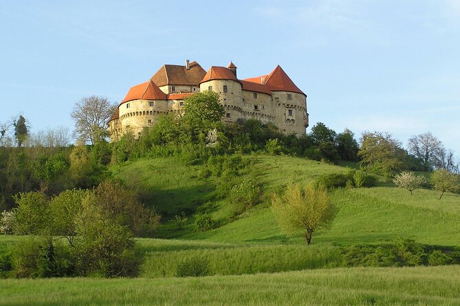 Castle Trakoscan and Museum of Evolution - Day Tour From Zagreb - Frequently Asked Questions