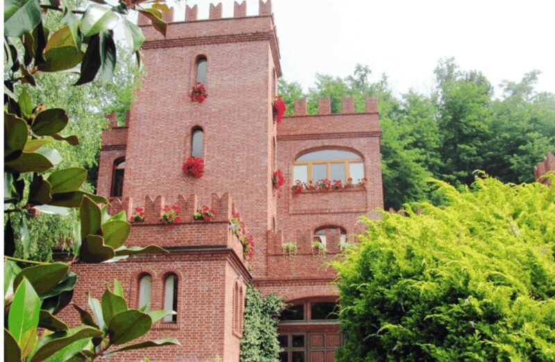 Castle Winery Tour & Tasting near Lake Maggiore - An In-Depth Look at the Castle Winery Experience