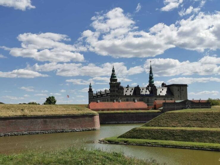 Castles: Kronborg (Hamlet) & Frederiksborg - Booking Details
