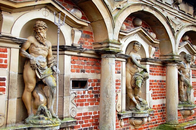 Castles of Kronborg and Frederiksborg From Copenhagen by Car - Common Questions