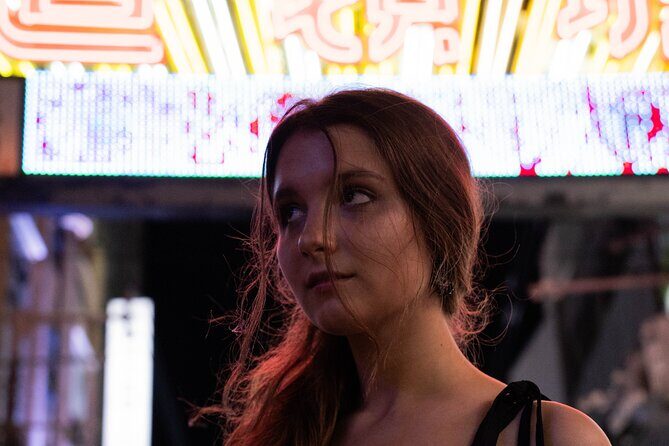 Casual Photoshoot in Dotonbori, Osaka with a Pro Photographer - Practical Details and Logistics