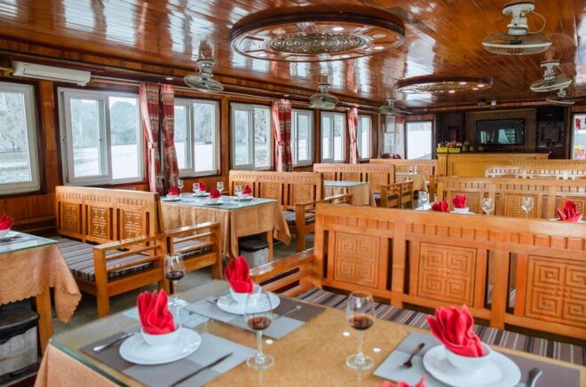 Cat Ba: 2-Day Lan Ha Bay Cruise With Plankton Excursion - Experience and Activities