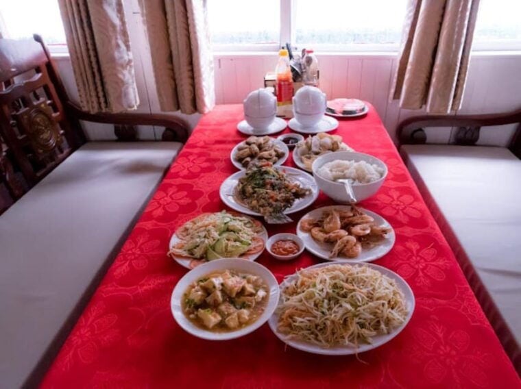 Cat Ba : Boat Trip to Fishing Village, Monkey Island - Scenic Boat Ride and Village Visit